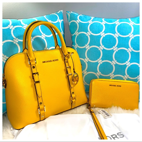 Michael Kors Handbags - SOLD Michael Kors Sunflower Bedford Legacy Med Dome & Jet Set Sunflower Wallet